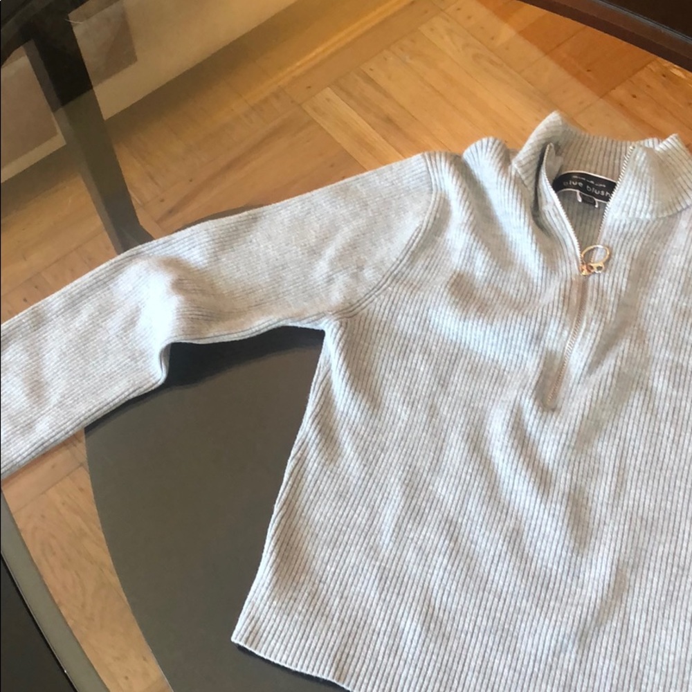 Blue blush sweater - Picture 4 of 5